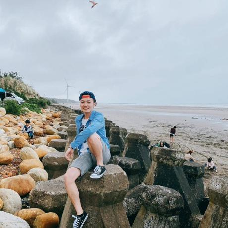 io.github.isdaniel/pgtuner_mcp icon